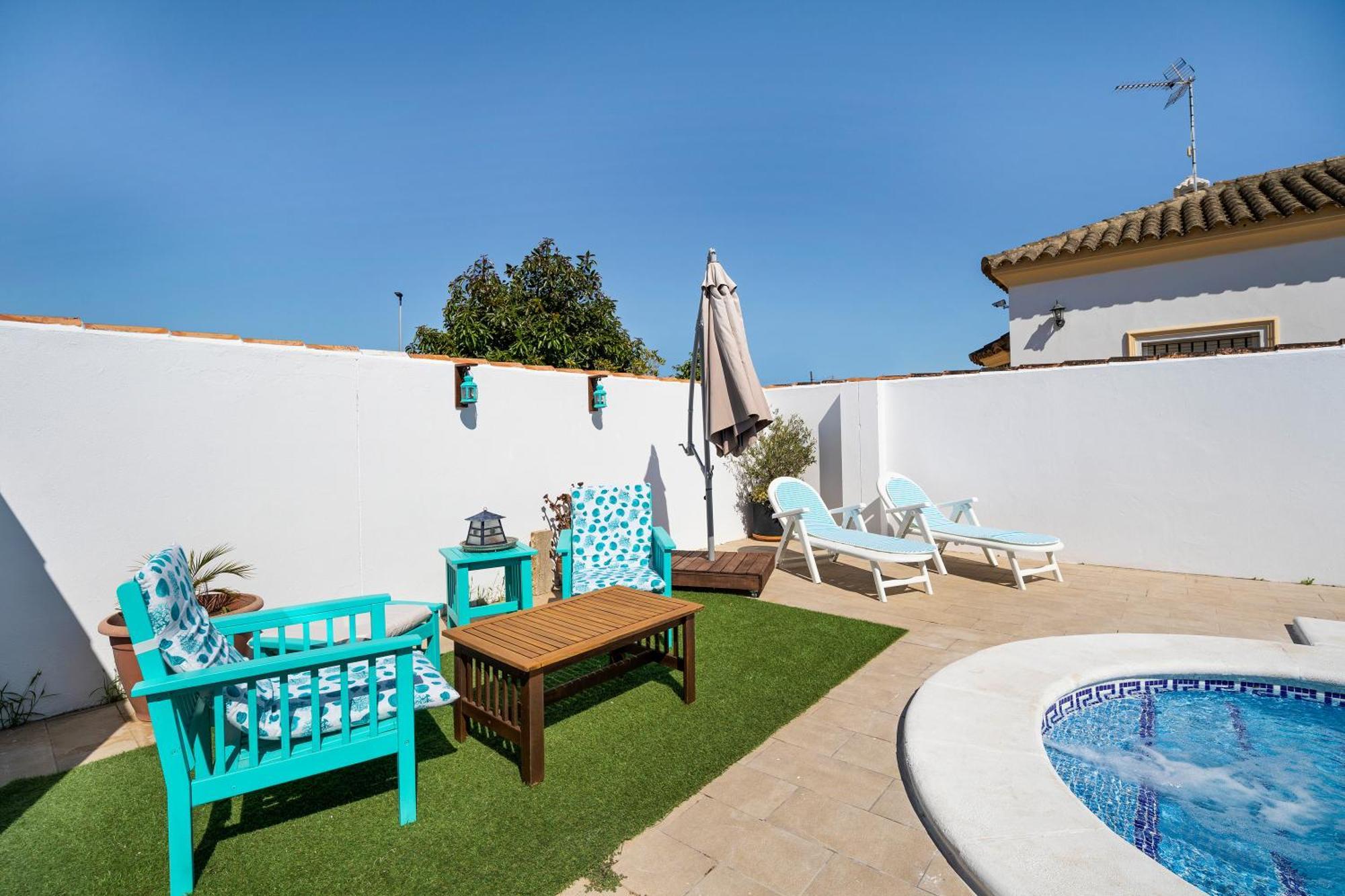 Casa Las Golondrinas-Solo Familias Chiclana de la Frontera Dış mekan fotoğraf